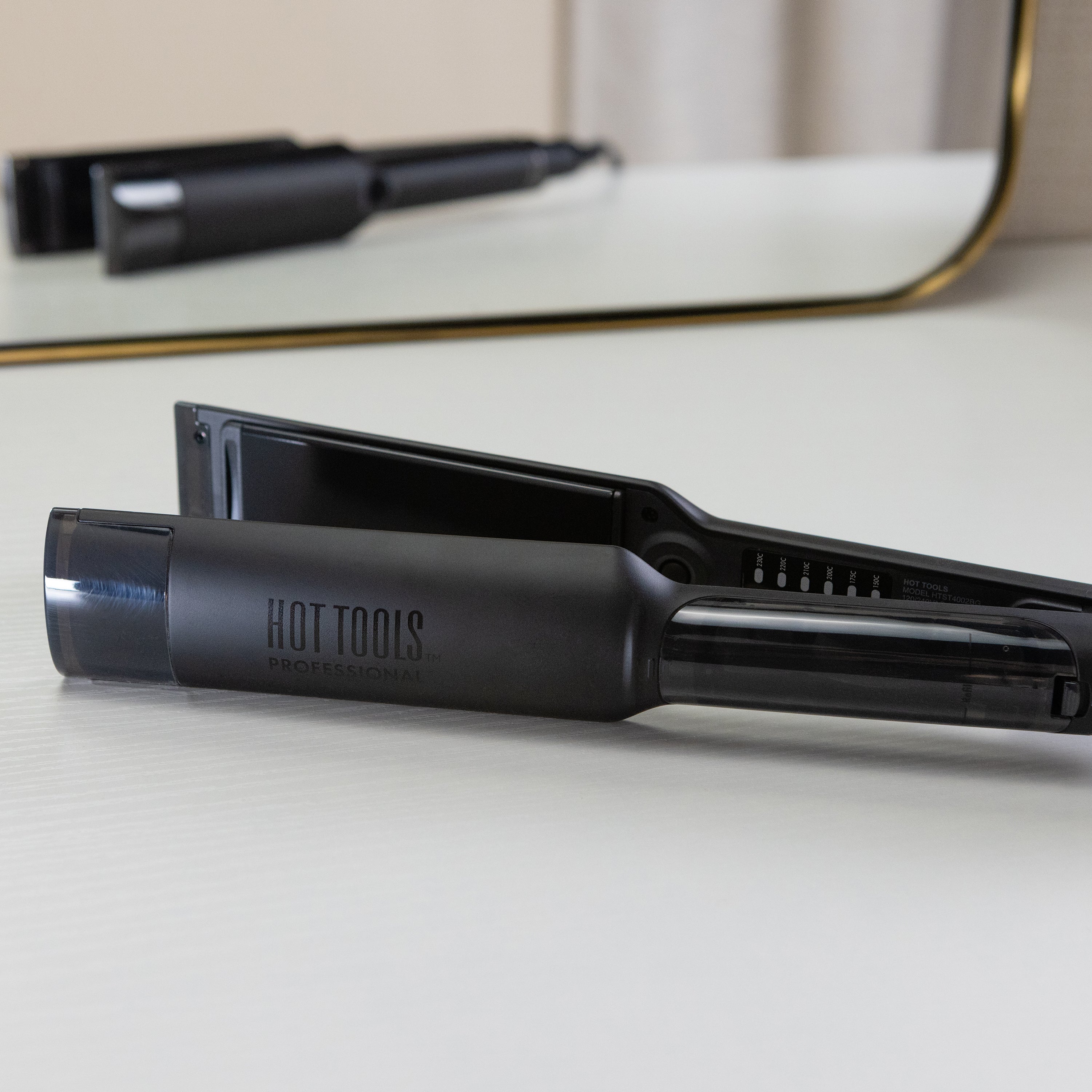 PRO ARTIST BLACK GOLD STEAMSTYLER